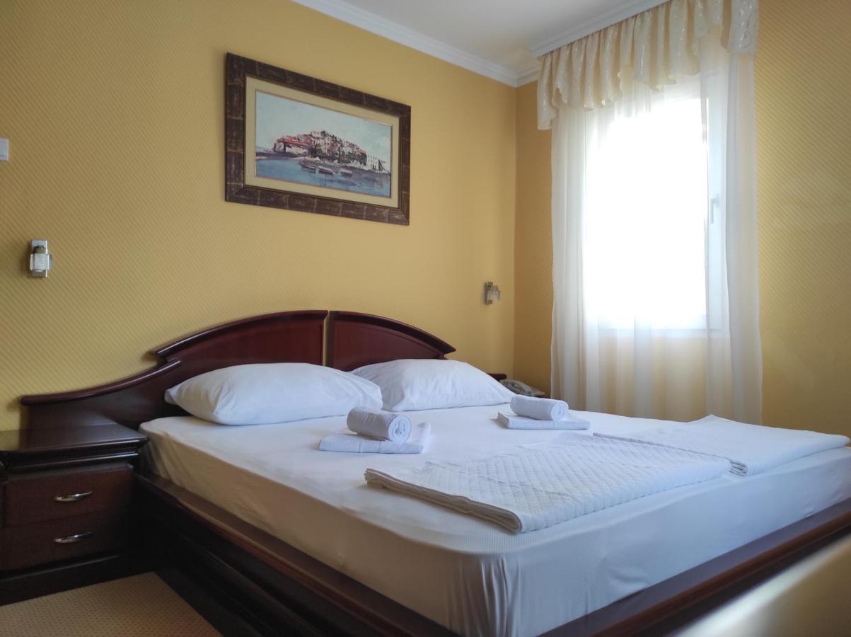 Mimoza Hotel